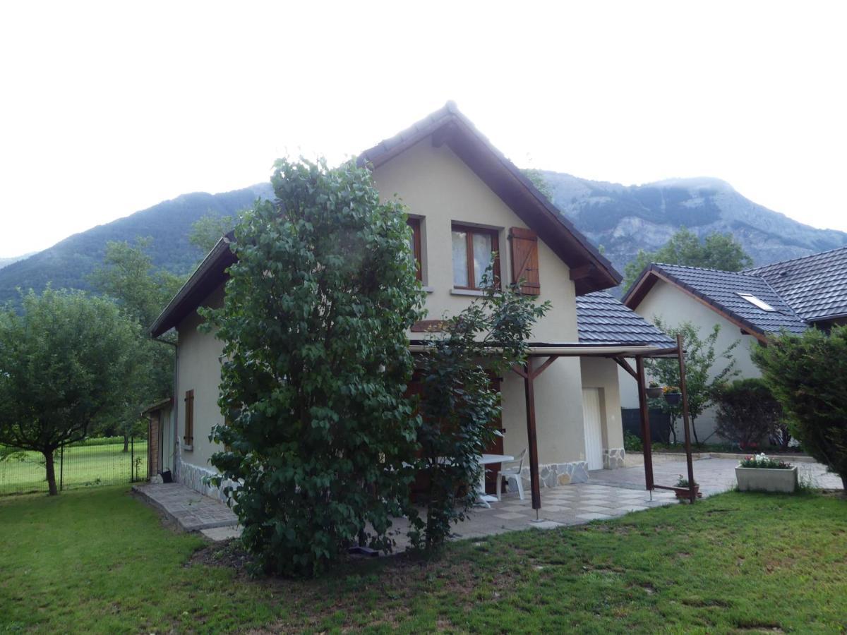 Chalet Les Myosotis Le Bourg-d'Oisans Luaran gambar